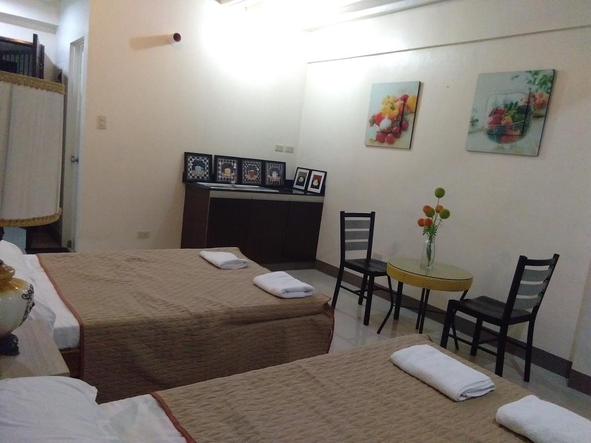 Kassel Del Amor Transit Airport Lodge Paranaque City Экстерьер фото